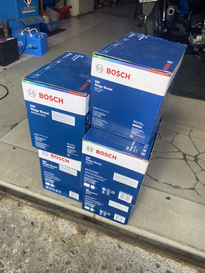 Ắc quy bosch xe honda CRV