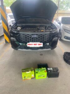 Chuyên thay ắc quy xe Ford Territory