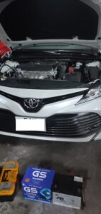 thay ắc quy toyota Camry uy tín