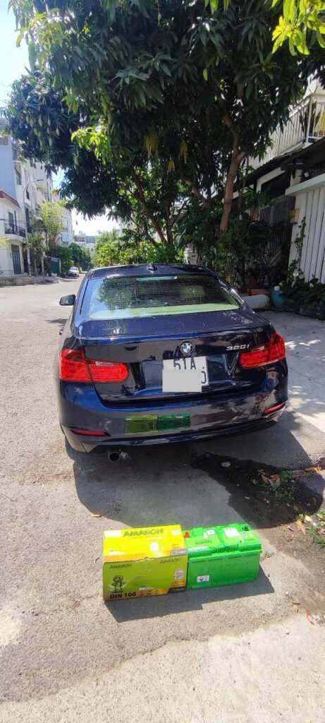 Ắc quy BMW 320i